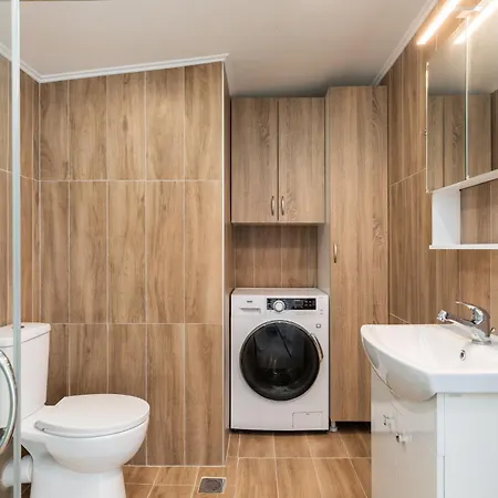 Malibu By Halu!, Seaside In Perea Apartment Peraia (Thessaloniki)